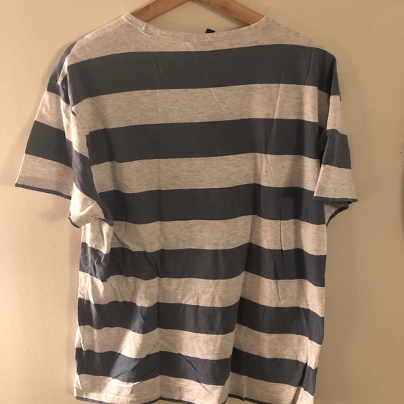 NWOT Men’s H&M T-shirt - Picture 4 of 4